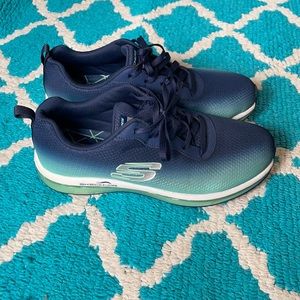 Women’s size 8 Sketcher shoes good